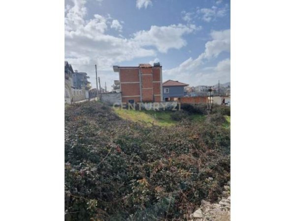 Tirane, shes truall 600 m² 60.000 Euro (Sanatoriumi)