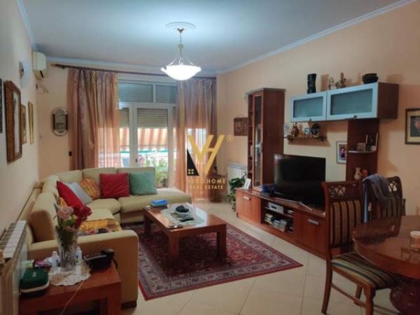 Tirane, jepet me qera apartament 2+1 Kati 3, 103 m² 900 Euro (RRUGA E ELBASANIT)