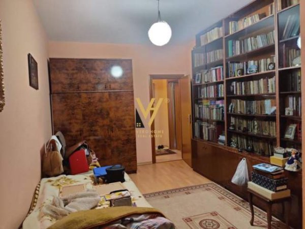 Tirane, jepet me qera apartament 2+1 Kati 3, 103 m² 900 Euro (RRUGA E ELBASANIT)