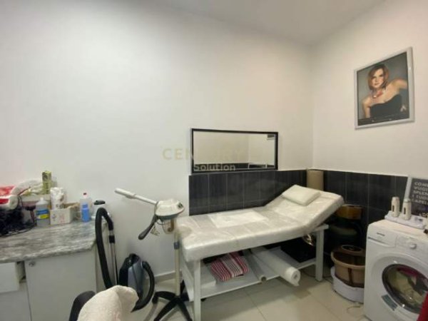 Tirane, shitet ambjent biznesi Kati 0, 51 m² 100.000 Euro (Don Bosco)