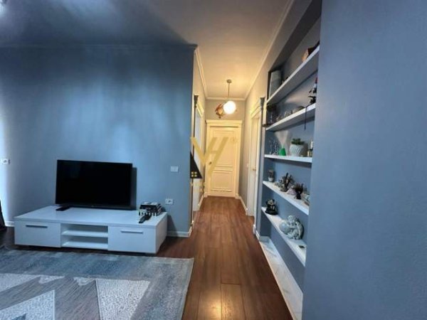 Tirane, jepet me qera apartament 2+1+BLK Kati 2, 102 m² 800 Euro (KODRA E DEILLIT)