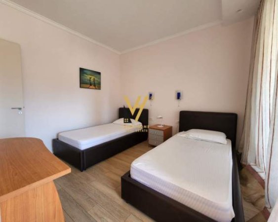 Tirane, jepet me qera apartament 2+1 Kati 9, 90 m² 850 Euro (RRUGA E KAVAJES)