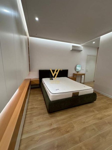 Tirane, jepet me qera apartament 2+1+BLK Kati 2, 132 m² 1.300 Euro (LIQENI I THATE)