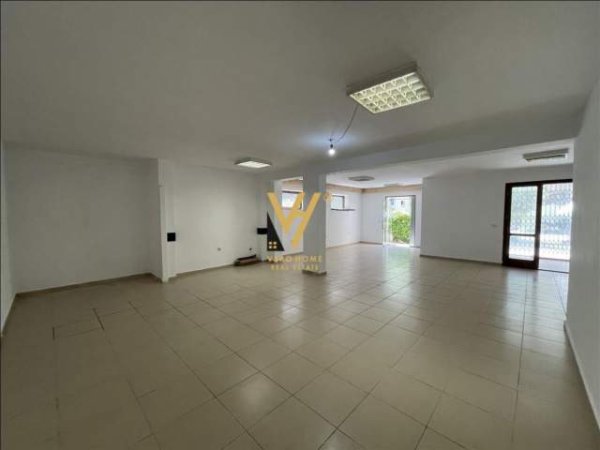 Tirane, shitet dyqan Kati 0, 100 m² 100.000 Euro (KOPSHTI BOTANIK)