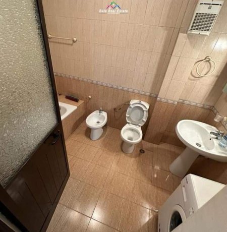 Shqiperi, shes apartament 2+1 Kati 4, 118 m² 178.000 Euro (shkolla e kuqe)