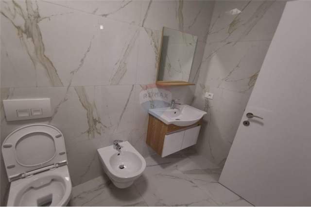 Tirane, jepet me qera apartament 2+1 Kati 6, 110 m² 550 Euro (Rruga Ndre Mjeda - 21 Dhjetori, Shqipëri)