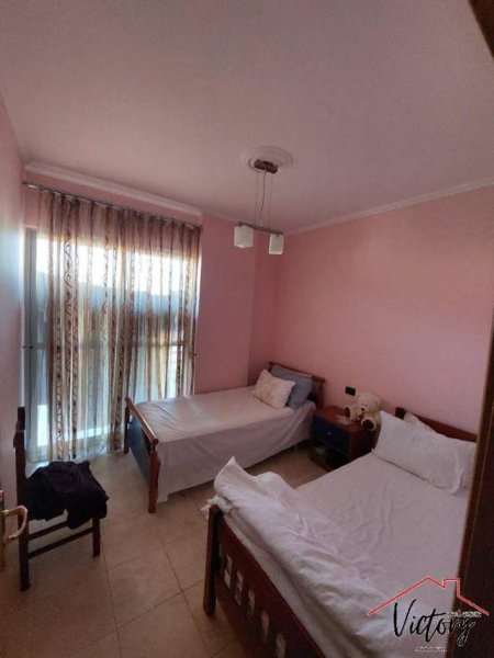 Tirane, shitet apartament 2+1+BLK 92 m² 150.000 Euro (Komuna e Parisit, Tiranë)