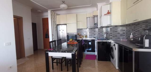 Tirane, shitet apartament 2+1 Kati 3, 106 m² 112.000 Euro (Fondacioni Eleonor)