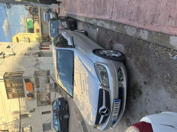 Tirane, shes makine Mercedes-Benz C Class Viti 2008, 6,900 Euro