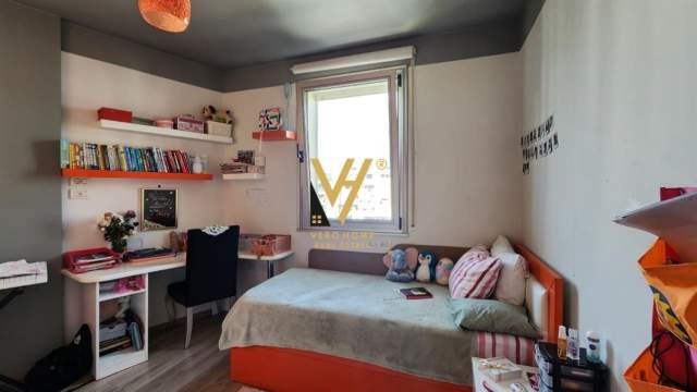 Tirane, jepet me qera apartament 3+1 Kati 7, 150 m² 1.800 Euro (RRUGA SAMI FRASHERI)