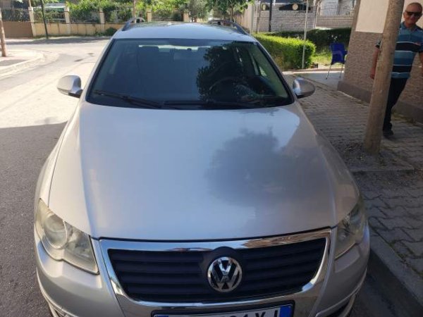 Fier, shitet makine Volkswagen Passat Viti 2006, 3.500 Euro