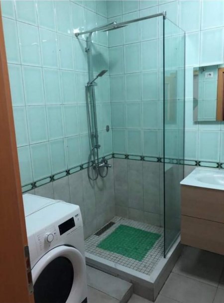 Tirane, shitet apartament 1+1 Kati 9, 71 m² 145.000 Euro (Rr. e Kavajes)