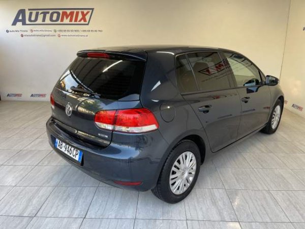 Tirane, shes makine Volkswagen golf 6 Viti 2011, 6.200 Euro