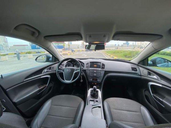 shes Opel OPEL INSIGNIA - 2.0 NAFTE - 2009