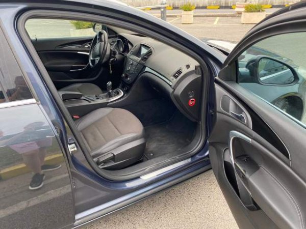 shes Opel OPEL INSIGNIA - 2.0 NAFTE - 2009