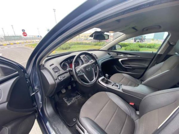 shes Opel OPEL INSIGNIA - 2.0 NAFTE - 2009
