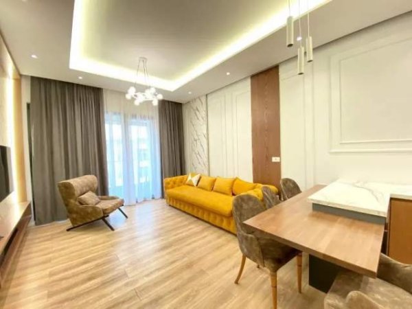 Tirane, jepet me qera apartament 2+1+BLK Kati 5, 100 m² 900 Euro (Rruga e Kavajes)