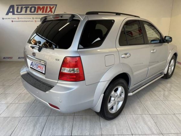 Tirane, shes xhip Kia sorento Viti 2007, 6.200 Euro