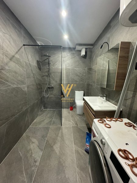JEPET APARTAMENT 2+1+2+KUZHINA E VECUAR  ME QERA TEK KOMUNA E PARISIT 800 EURO