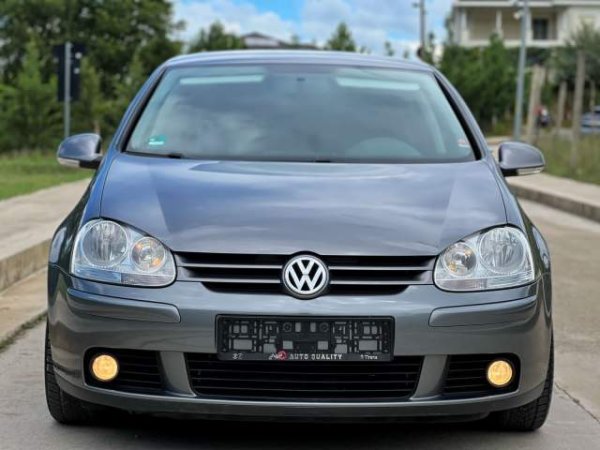 shes Volkswagen VW GOLF 5 - KLIMA - 1.9 NAFTE - 2008