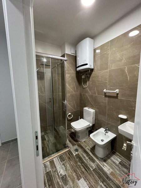 JEPET APARTAMENT ME QIRA TE LIQENI THATE