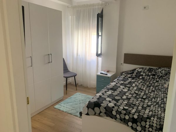 SHITEN 2 APARTAMENTE PRANE 21 DHJETORIT 230.000 euro (2+1 dhe 1+1)