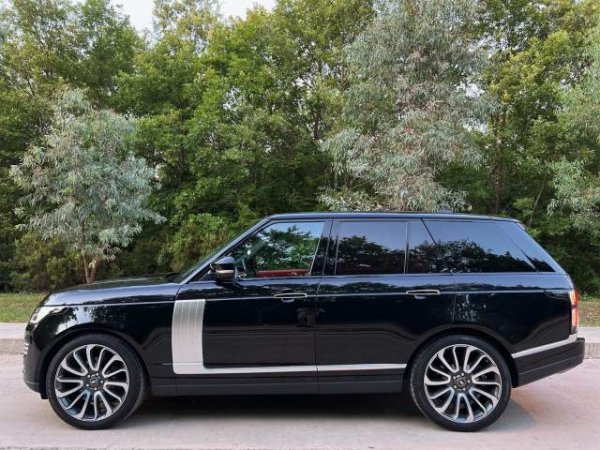shes Land Rover RANGE ROVER VOGUE - 4.4 (NAFTE) Viti 2019,