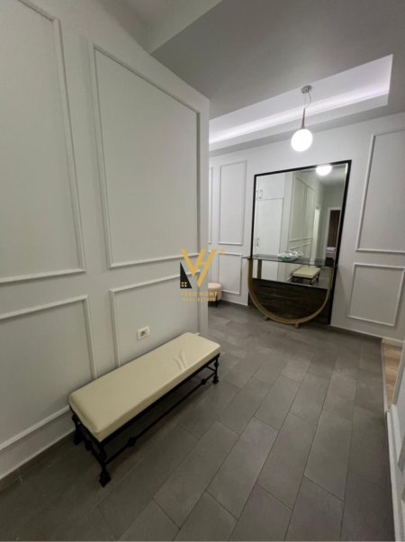 JEPET APARTAMENT 2+1+2+BLK ME QERA TE RRUGA MYSLYM SHYRI 1.100 EURO