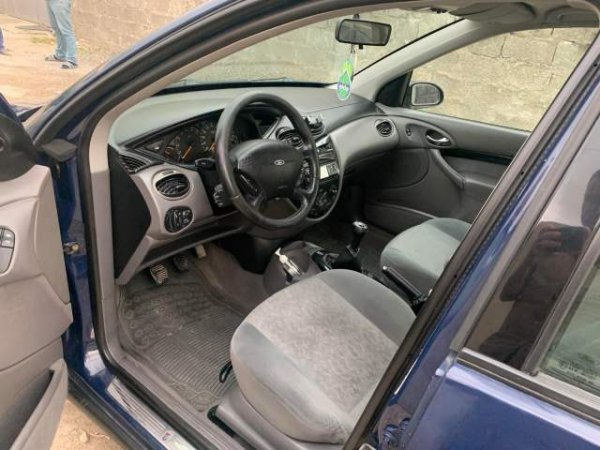 Durres, shes makine Ford Focus Viti 2002, 1.400 Euro