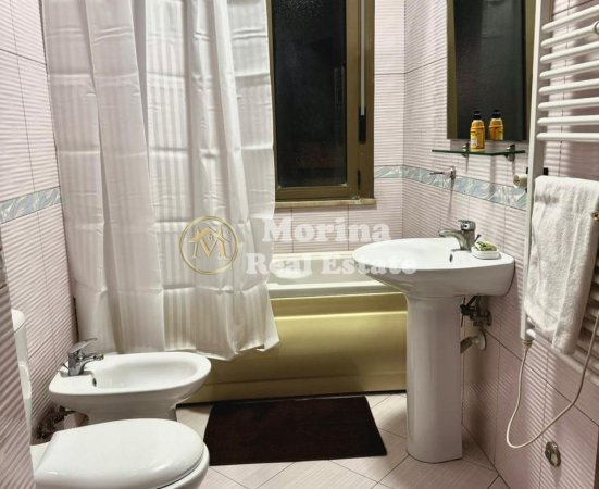 Qera, Apartament 2+1+2, Rruga Bardhok Biba , 1000 Euro/Muaj