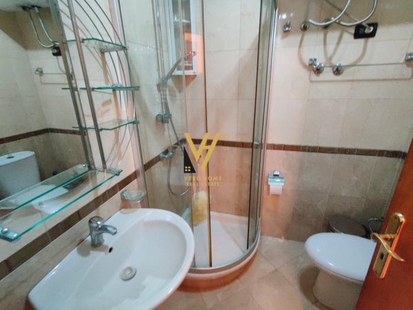 JEPET APARTMENT 2+1+2 ME QERA TEK AIR ALBANIA 800 EURO