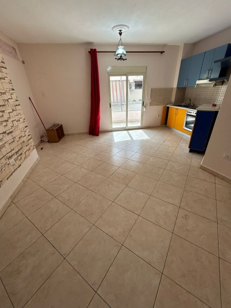 APARTAMENT 1+1 NE SHITJE  NE XHAMLLIK  105.000 euro