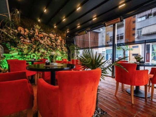PRANE QENDRES SE TIRANES, SHESIM BOUTIQUE HOTEL  750 000 Euro