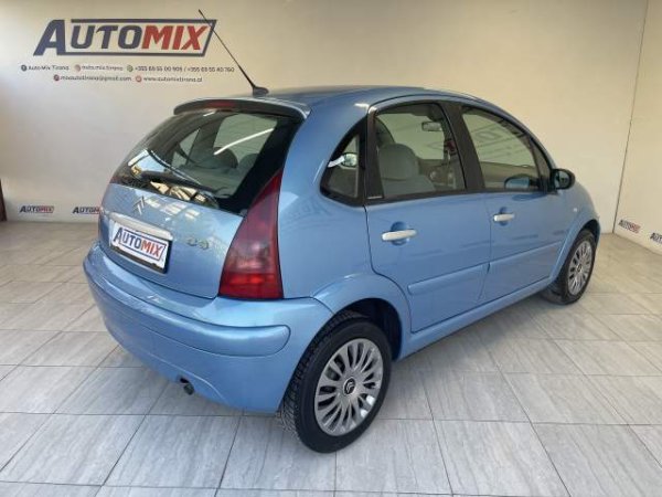 Tirane, shes makine Citroen C3 Viti 2005, 4.100 Euro