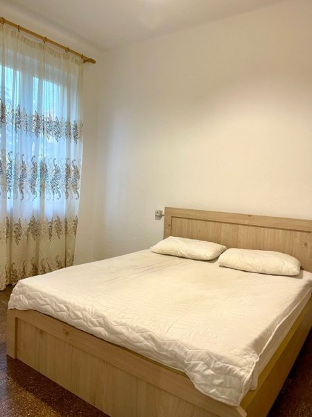 Apartament 2+1 në shitje Stadiumi Dinamo 120.000 euro