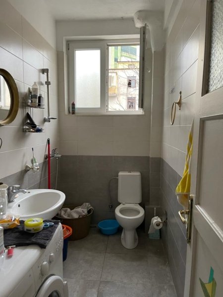 Apartament 2+1 në shitje Stadiumi Dinamo 120.000 euro