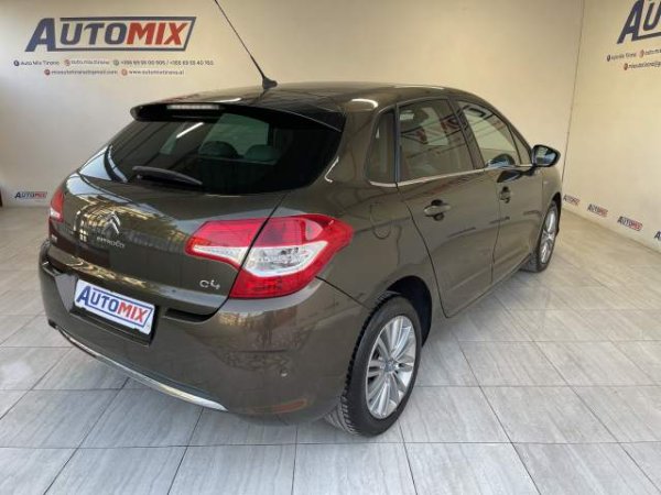 Tirane, shes makine Citroen c4 Viti 2012, 6.900 Euro