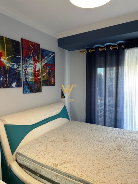 JEPET APARTAMENT DUPLEX 3+1+POST PARKIMI ME QERA TE REZIDENCA KODRA E DIELLIT 1 ,1500 EURO