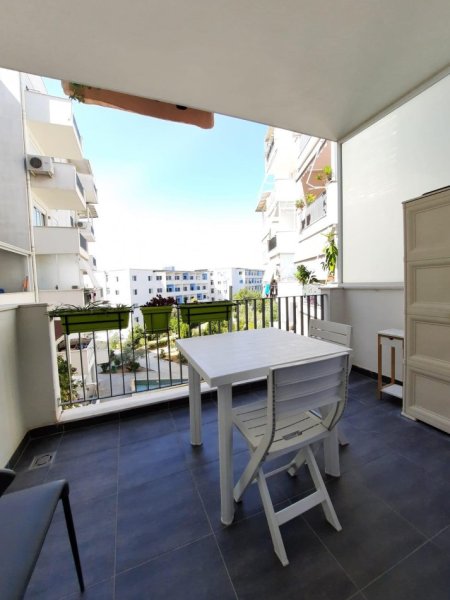 JEPET ME QERA APARTAMENT 1+1 500 EURO QYTET STUDENTI