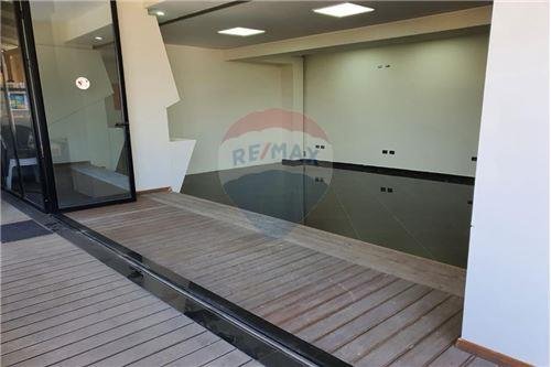 Tirane, shitet ambjent biznesi Kati 1, 117 m² 130.000 Euro (Don Bosko)