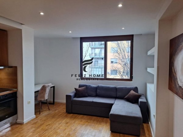 APARTAMENT ME QERA, ISH RESTORANT DURRESI, 55.000 LEKE