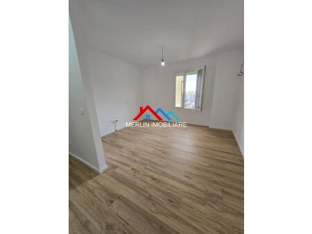 SHITET  APARTAMENT 2+1 TEK RRUGA XHANFIZE KEKO AFER PROFARMES