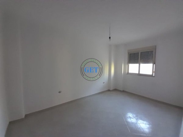 Shitet, Apartament 2+1, Prane Spitalit, Durres