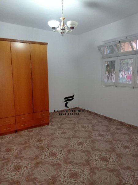 SHTEPI PRIVATE ME QERA,ALI DEMI,35.000 LEKE