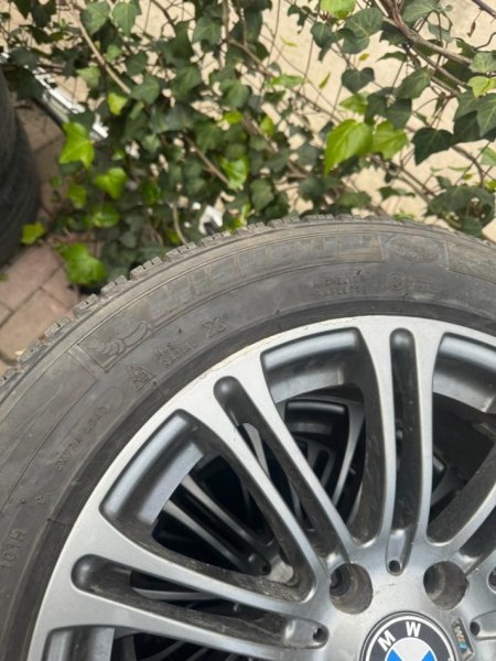 disqe  BMW r17 per shitje 400Euro