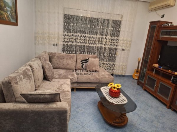 APARTAMENT ME QERA,BULEVARDI I RI,420 EURO.