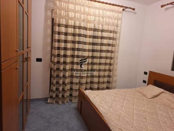 APARTAMENT ME QERA,BULEVARDI I RI,420 EURO.