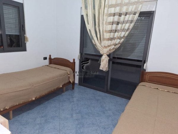 APARTAMENT ME QERA,BULEVARDI I RI,420 EURO.