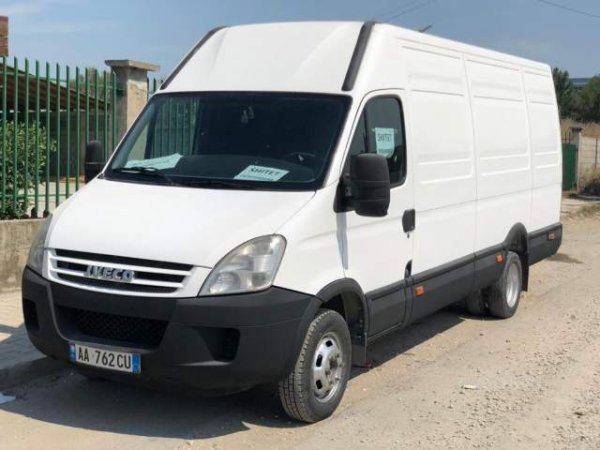 Durres, shes Pick-Up Ford Viti 2008, 8.500 Euro