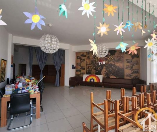 Shkoder, shitet ambjent biznesi Kati 1, 109 m² 180.000 Euro (Sheshi Demokracia)